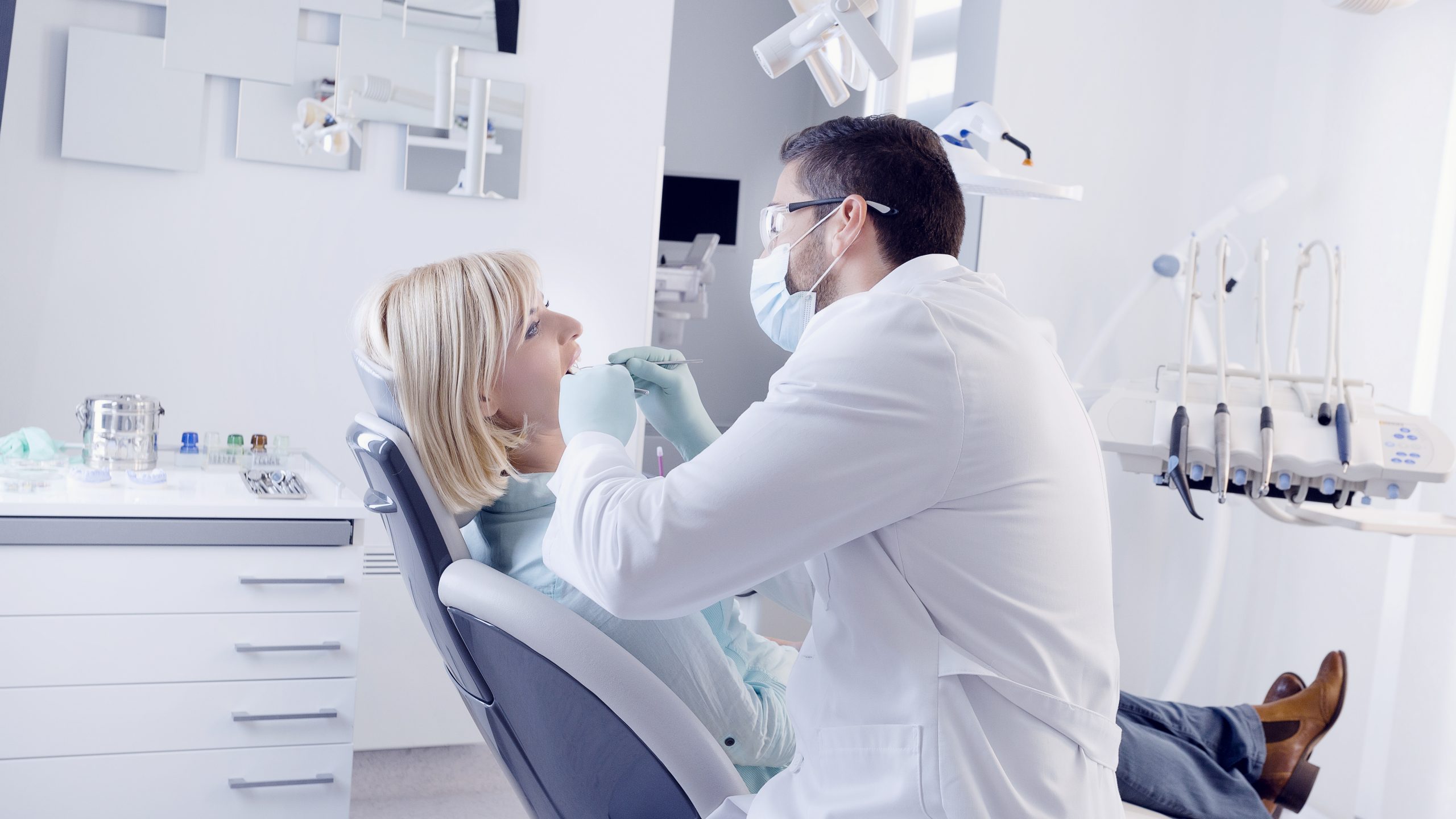 Dentist in Island Lake, IL